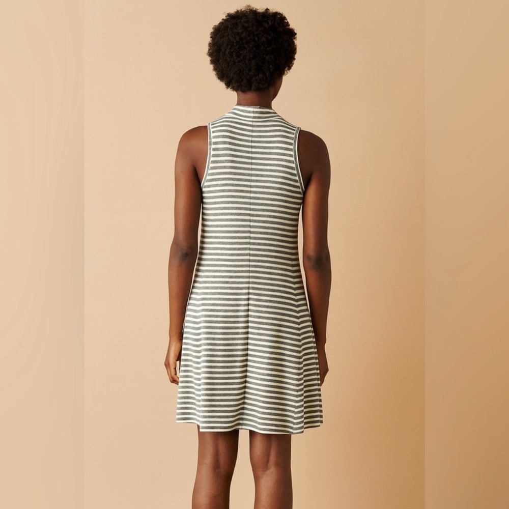 SIVA Women's Black + White Striped Sleeveless A Line Dress NWOT Small